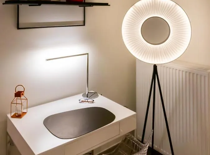 Design Empire Apartment *