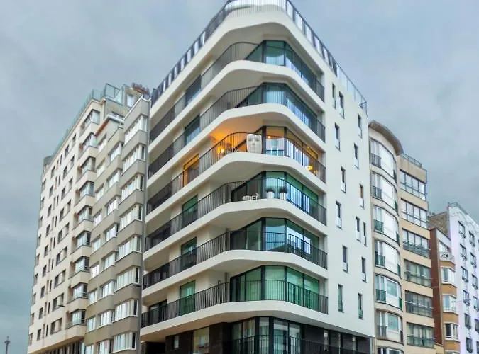 Design Empire Apartment